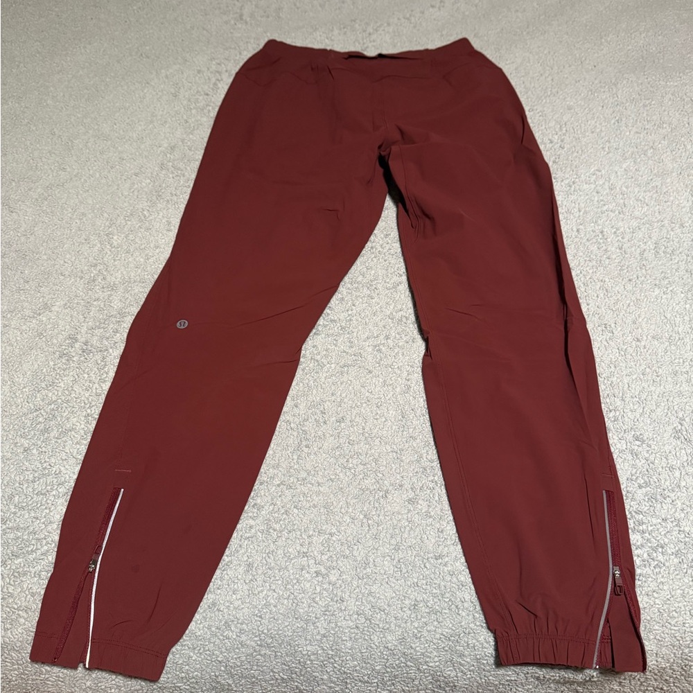 lululemon athletica Men's Burgundy Joggers